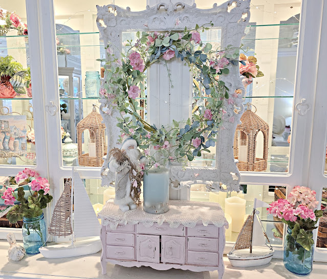 coastal Christmas decor